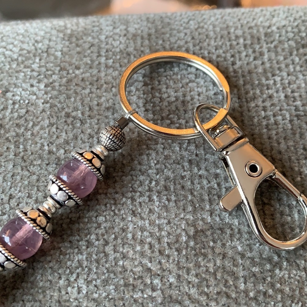 Purple agate beaded handmade keychain - Picture 8 of 9